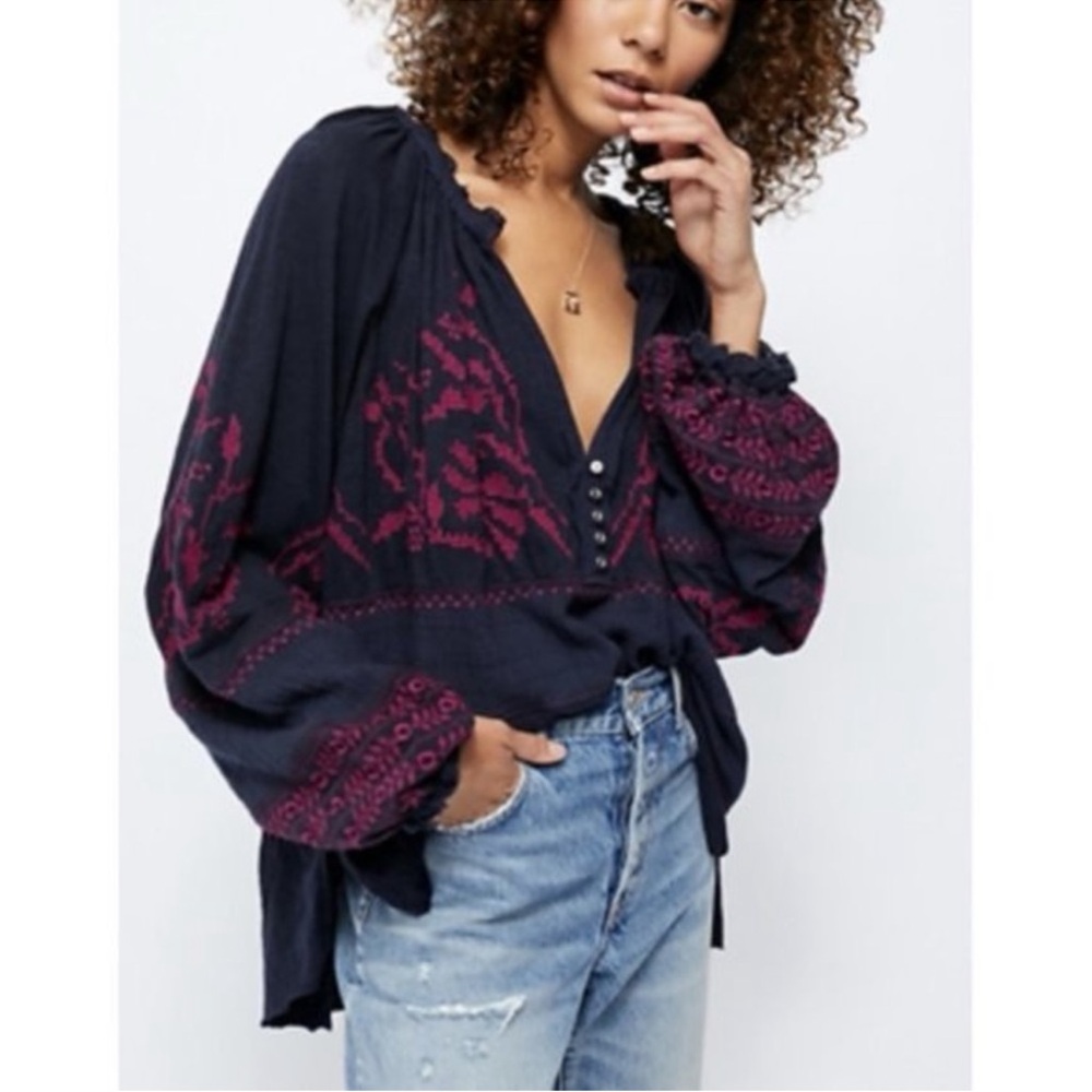 Free People Persuasian Embroidered Peasant Blouse sz XS